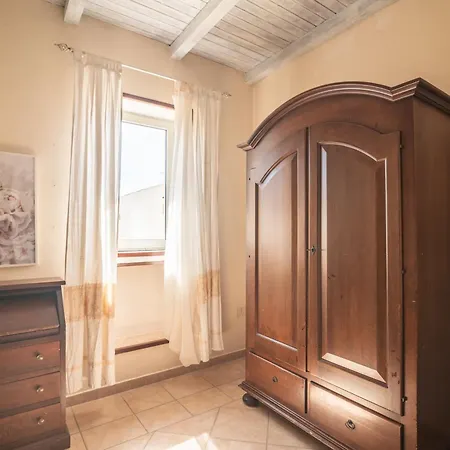 San Nikola House Ольбія